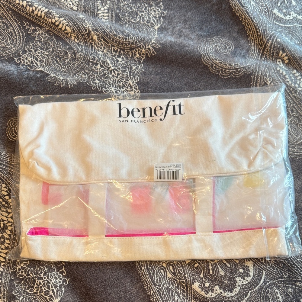 Benefit San Francisco Cream and Pink Brush Organizer